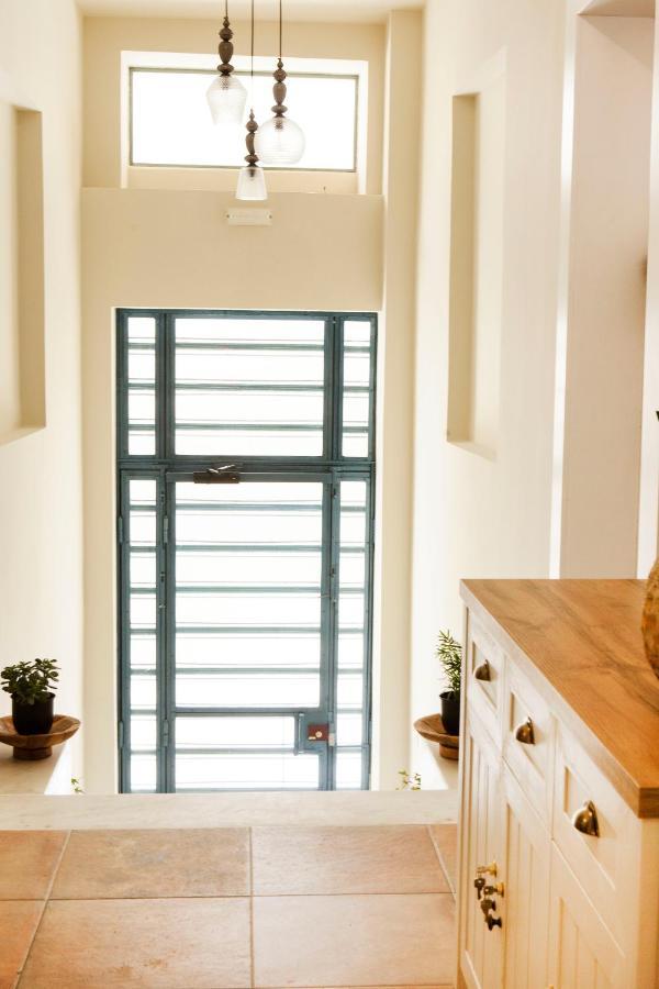 Lovely 1St Fl. Apt, With Balcony In Pagrati Athen Exterior foto
